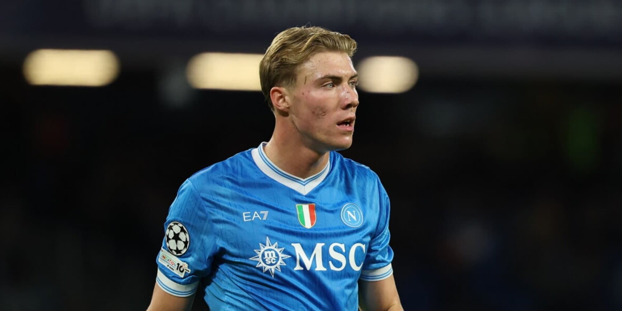 070023042 39b05f15 c76e 48db be53 4ee04c8b9ef1