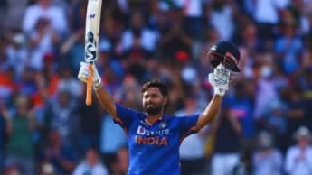 IPL 2025 Auction: Record-Breaking Bids and Strategic Moves