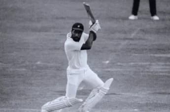 Viv Richards: The Legendary Powerhouse of Cricket